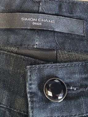 🍂 Simon Chang Denim Dark Wash Sequined Pocket Jeans Size 2